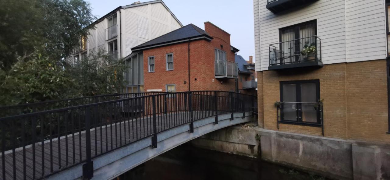 Modern City Centre House With Free Parking Canterbury Eksteriør billede